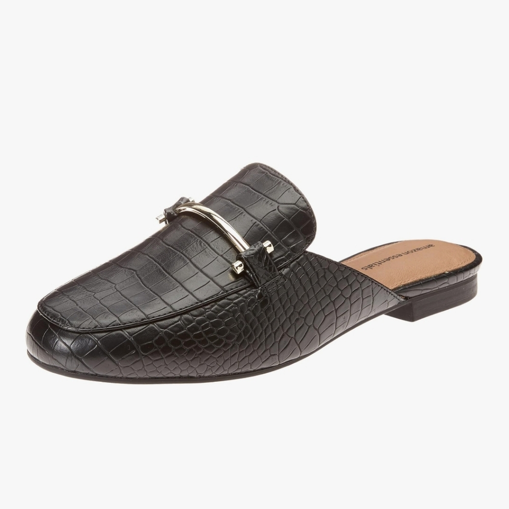 NWT unopened package Amazon essentials black crocodile print mules